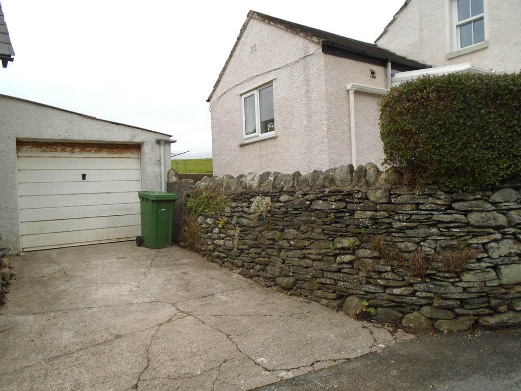 Property photo 3 of 34