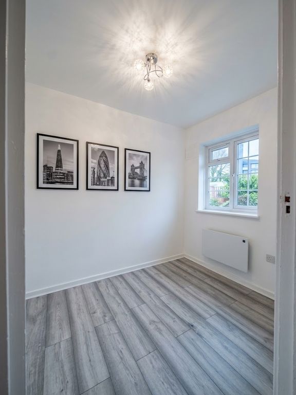 Property photo 2 of 10 7148A8Ff-1111-43Ac-Ac88-A4A3Bc82363c