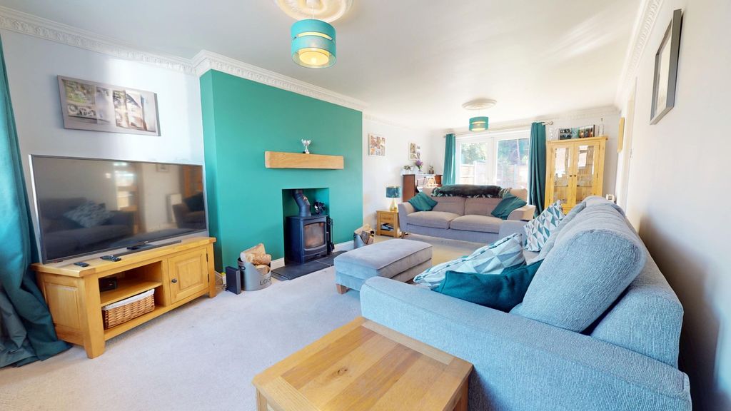 Property photo 3 of 29 4416792