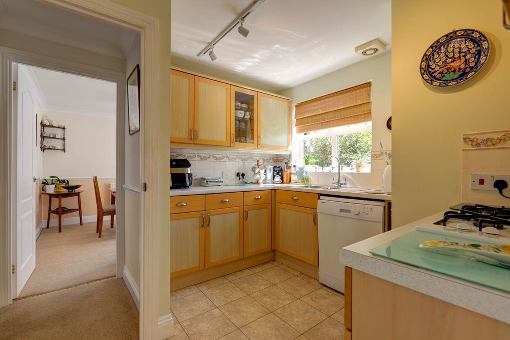 Property photo 3 of 15