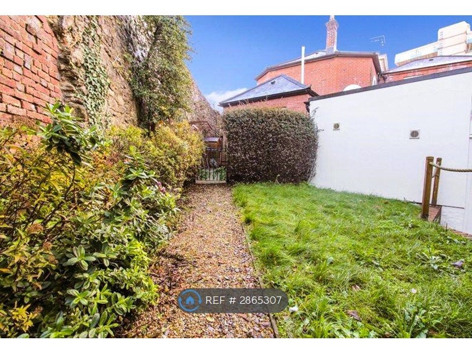 Property photo 3 of 8