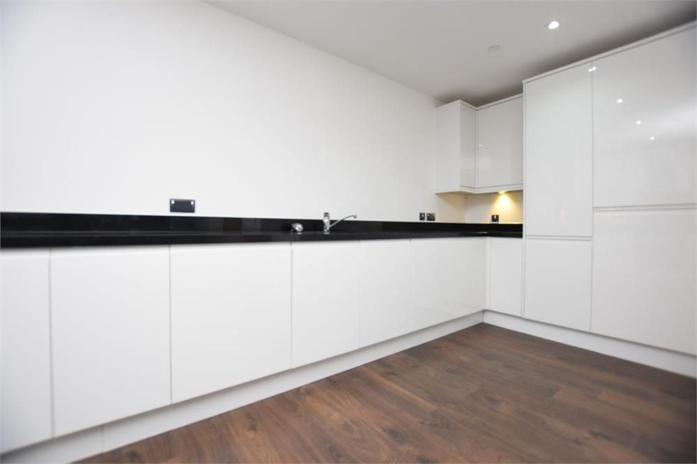 Property photo 3 of 16 2