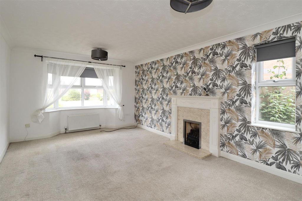 Property photo 3 of 13 Img_1398.Jpg