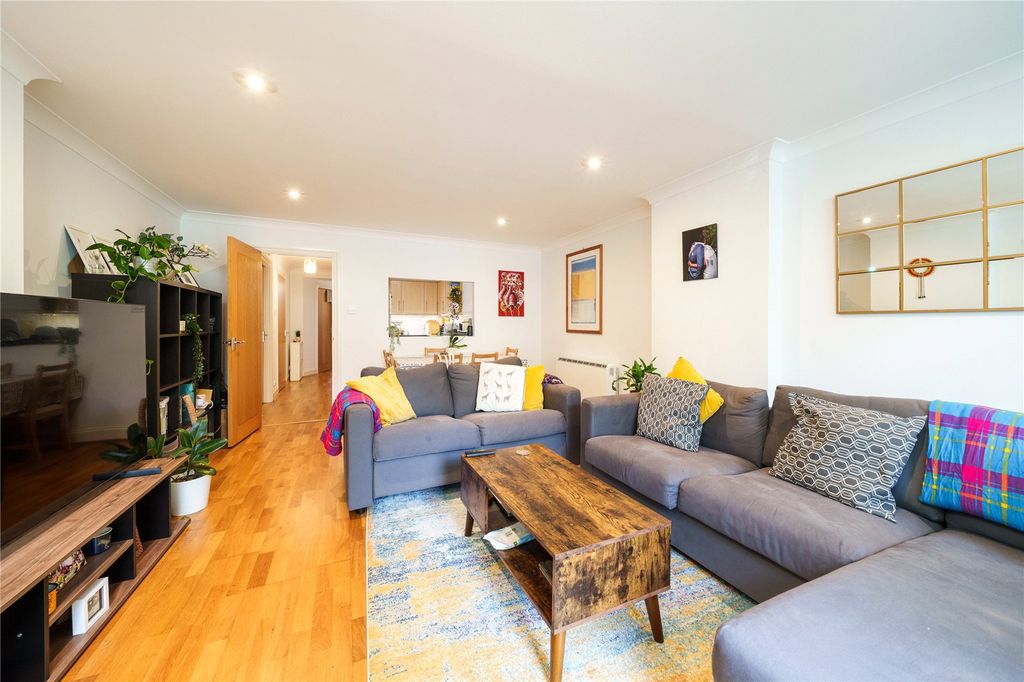 Property photo 1 of 13 Picture No. 11