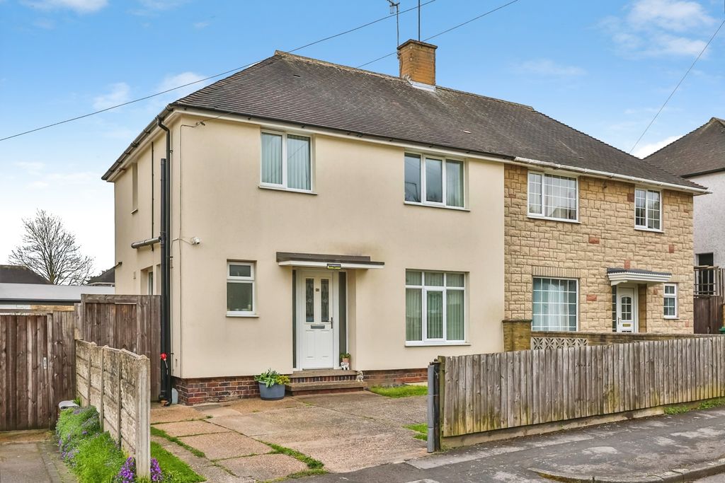 Property photo 1 of 17 Front