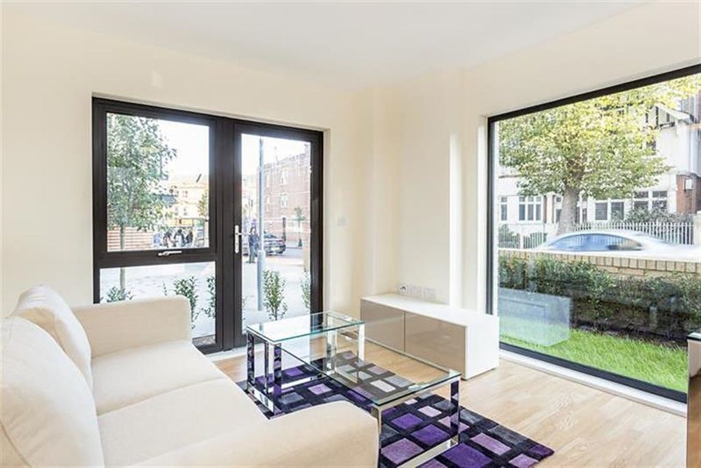 Property photo 1 of 11 Open Plan