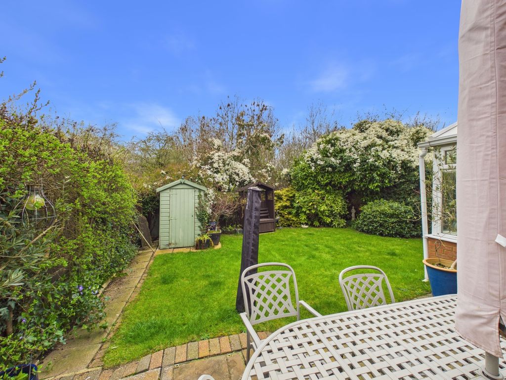 Property photo 3 of 18 3. Cam04922G0-Pr0130-Still028