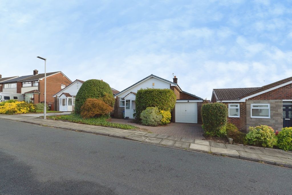 Property photo 1 of 24 Pbox-Img.Jpg