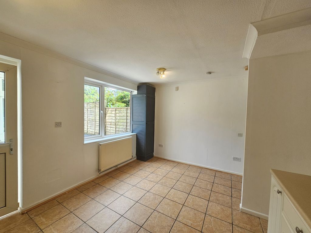 Property photo 3 of 13 Image