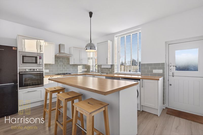 Property photo 1 of 19 Photo 15