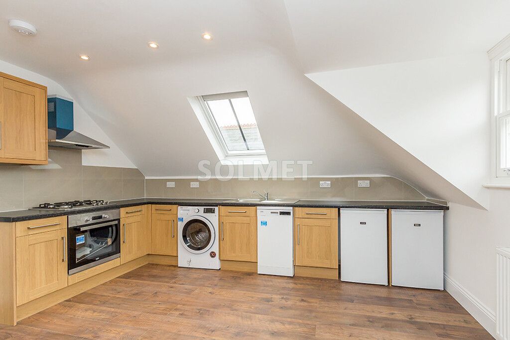 Property photo 1 of 9 1