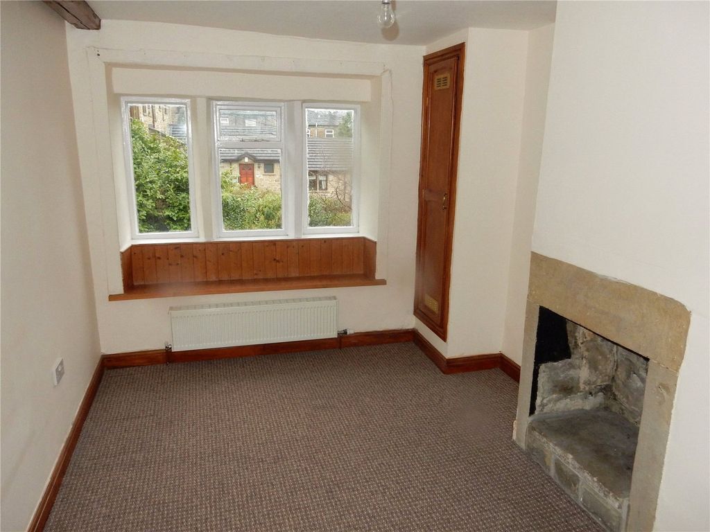 Property photo 3 of 6 Picture No. 06