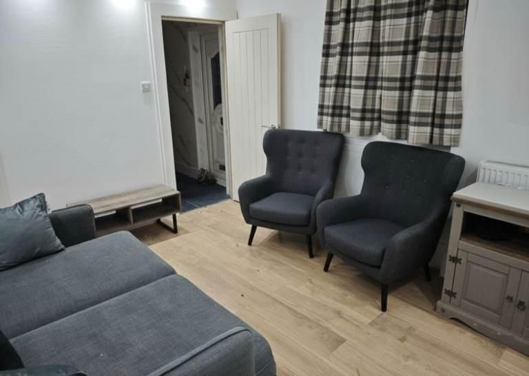 Property photo 1 of 9 Photo 1