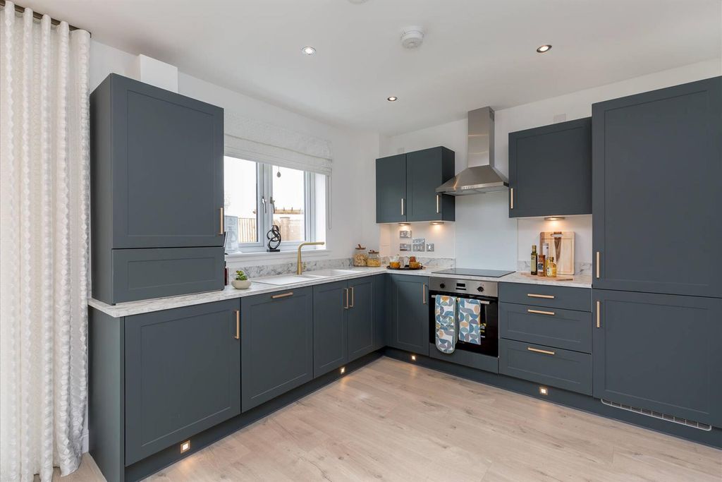 Property photo 3 of 9 The Crossings Crail Kitchen 13.Jpg