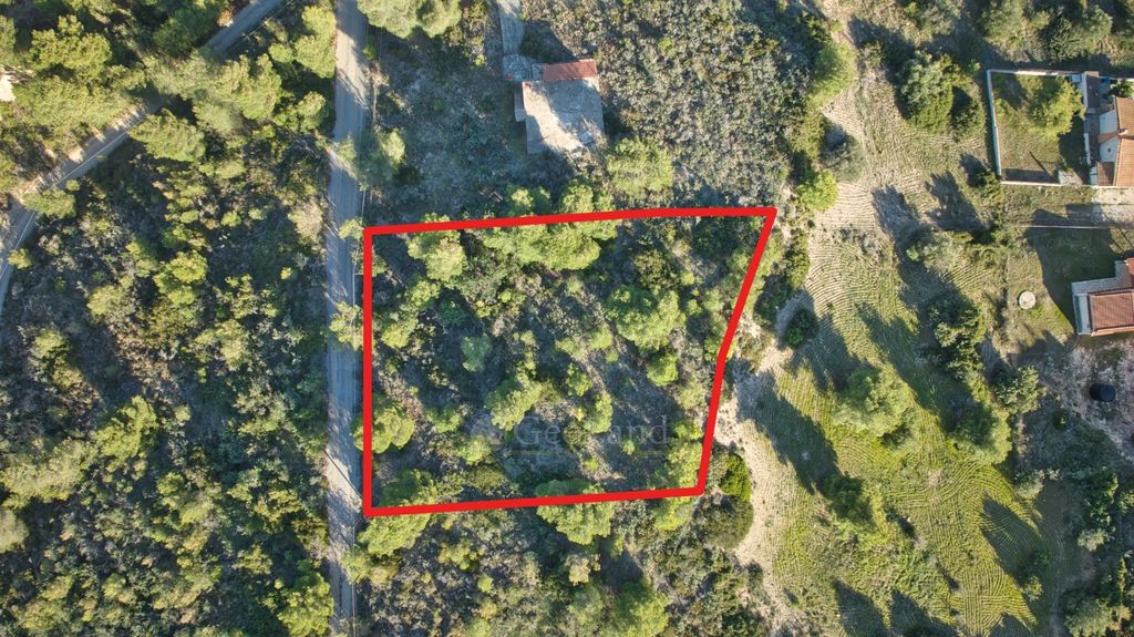 Property photo 2 of 20
