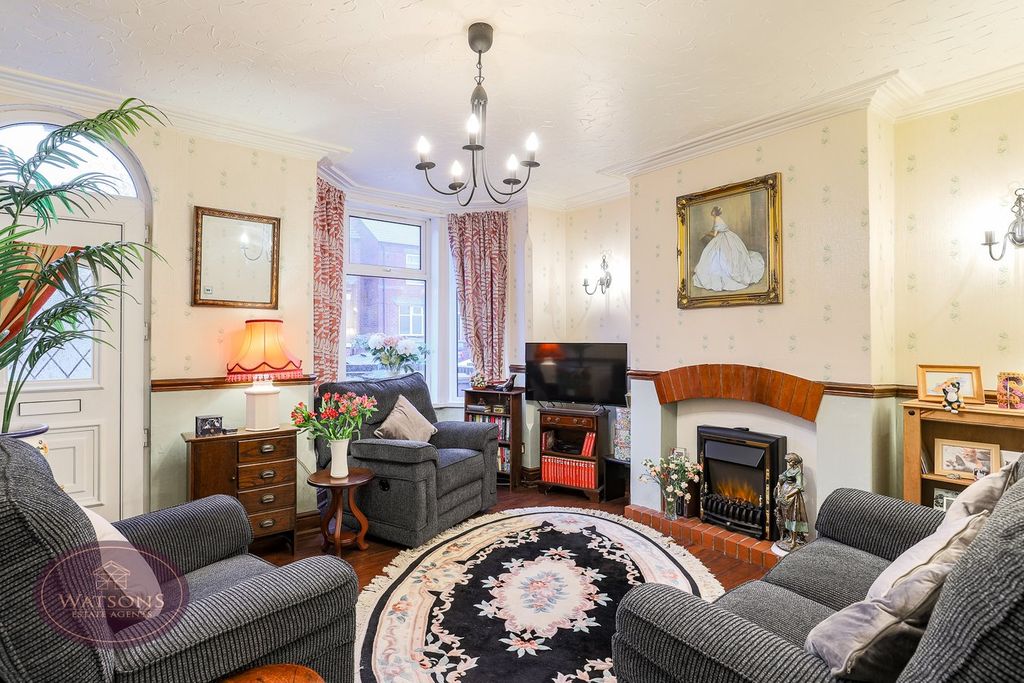 Property photo 2 of 23