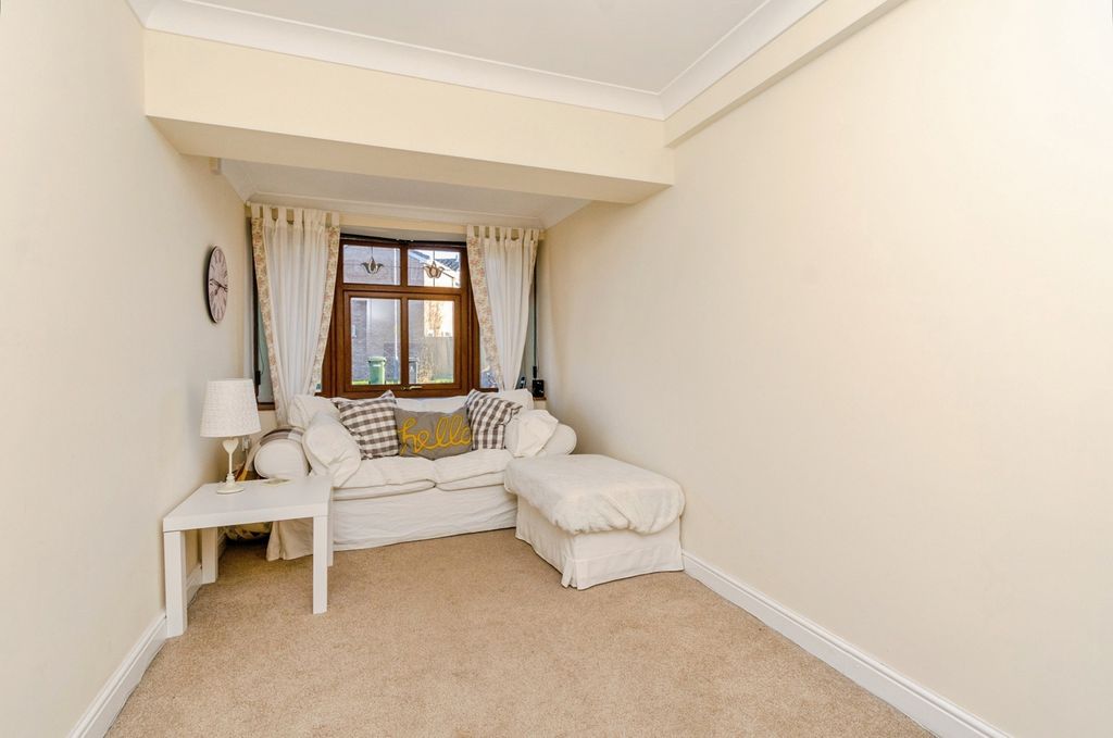 Property photo 2 of 20 Pbox-Img.Jpg