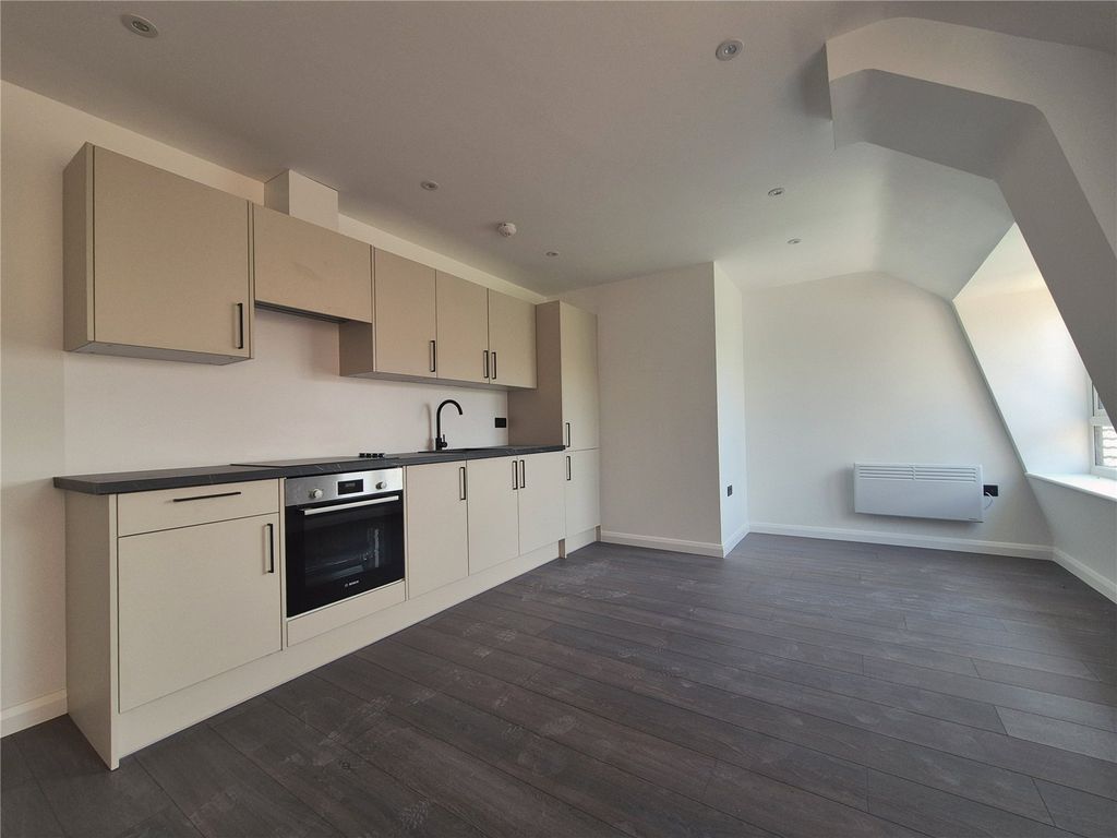 Property photo 3 of 6 Picture No. 05