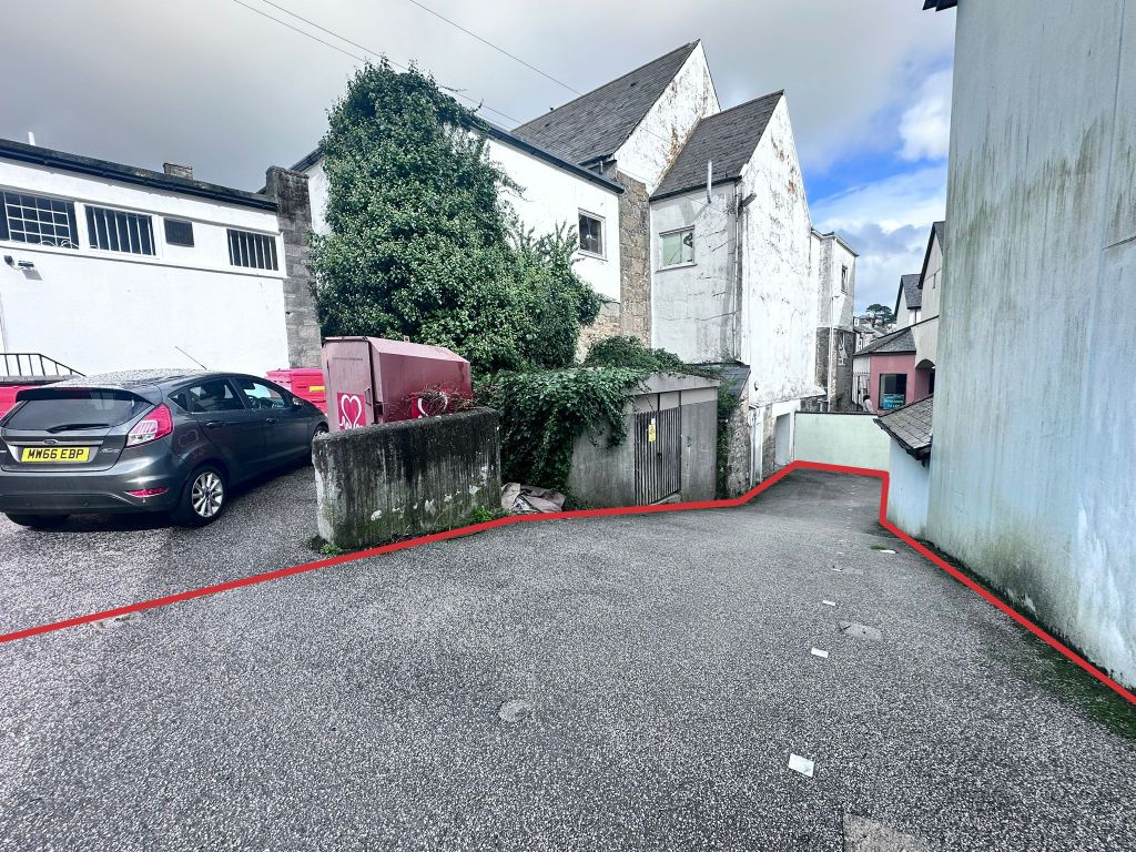 Property photo 2 of 4