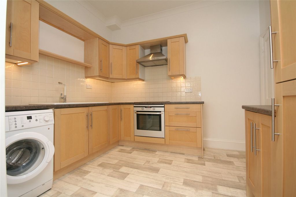 Property photo 2 of 10 Picture No. 04