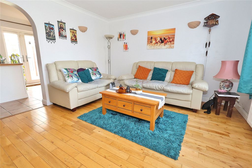 Property photo 3 of 12 Picture No. 08