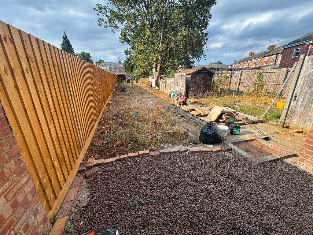 Property photo 2 of 6 Garden