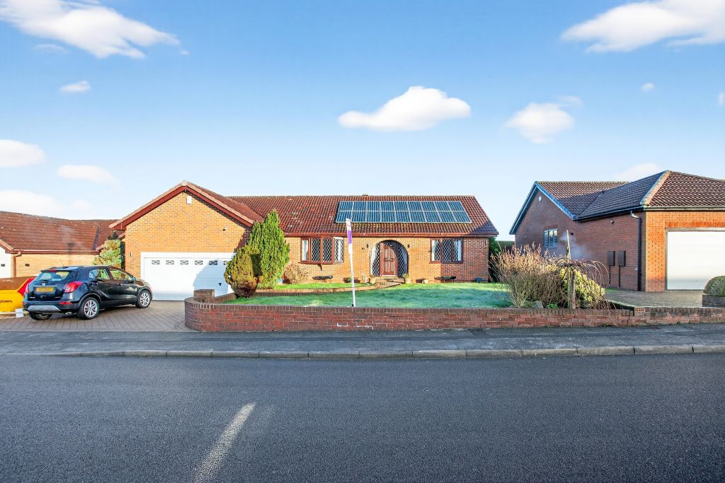 Property photo 1 of 27