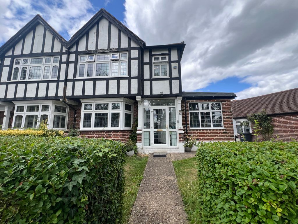 Property photo 1 of 16 Img_8088