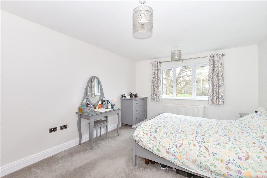 Additional image 10 of 4 bed link detached house for saleBannisters Croft, Blindley Heath, Lingfield, Surrey RH7