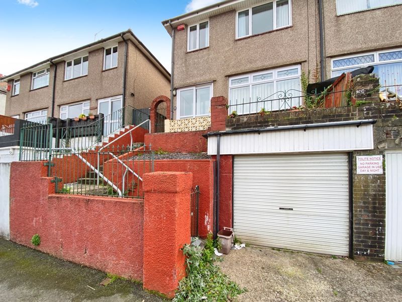 Property photo 2 of 25 Photo 3