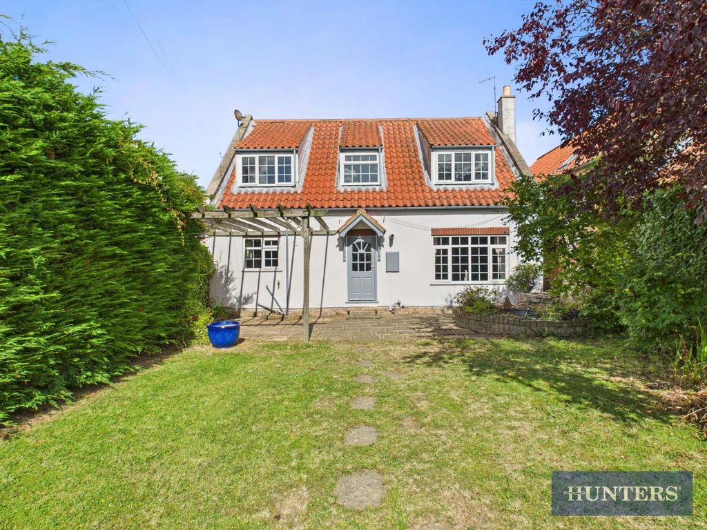 Property photo 1 of 19 Front