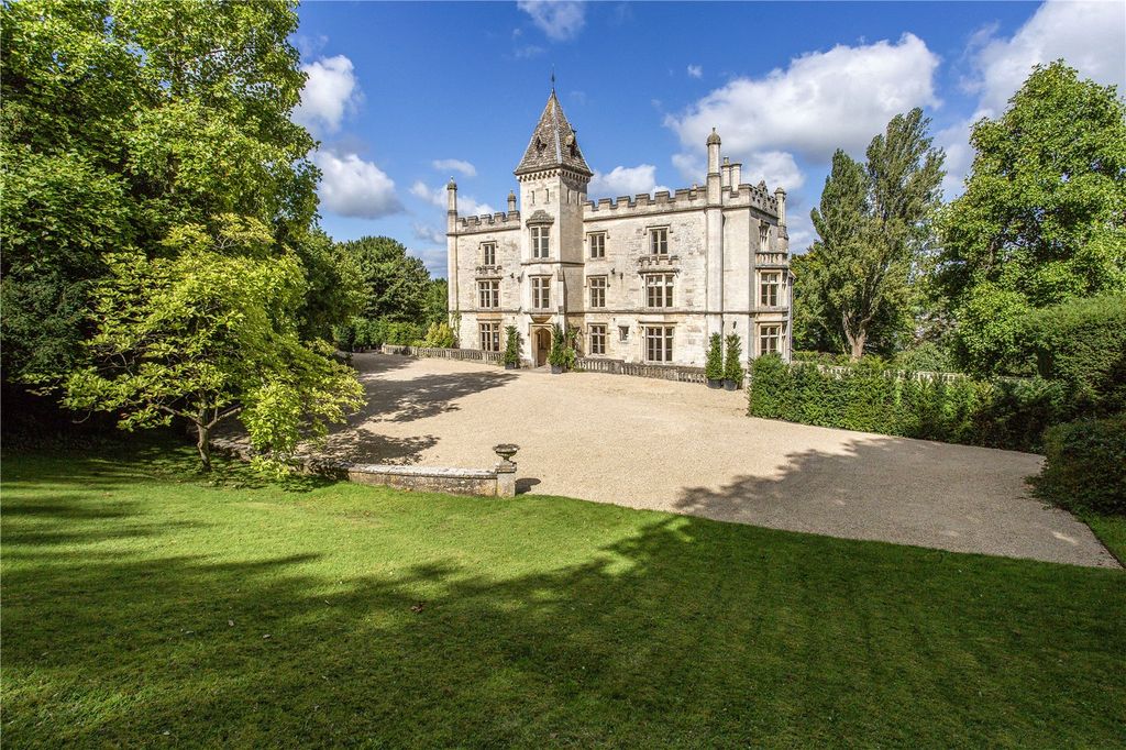 Property photo 2 of 45 Picture No. 75