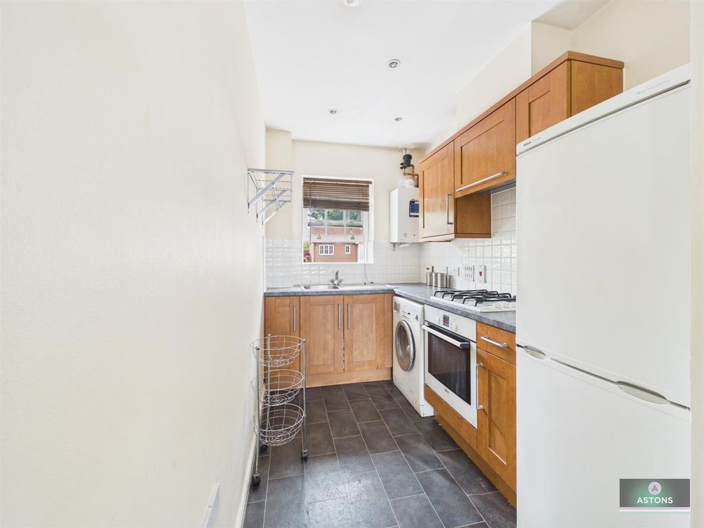 Property photo 3 of 9 Cam02067G0-Pr0289-Still003.Jpg