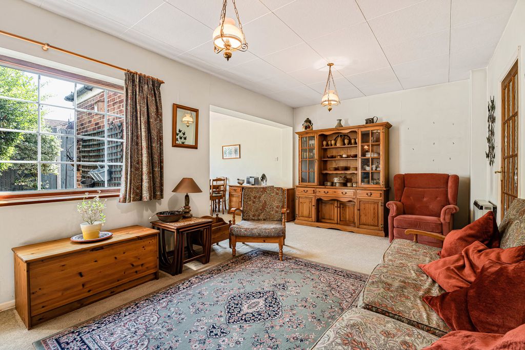 Property photo 3 of 10 Reception Room