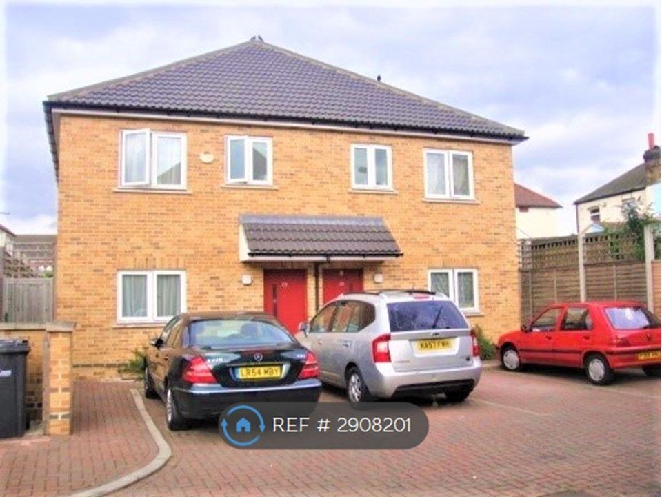 Property photo 1 of 9