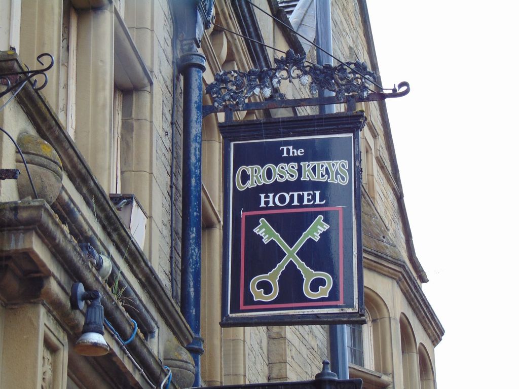 Property photo 1 of 5