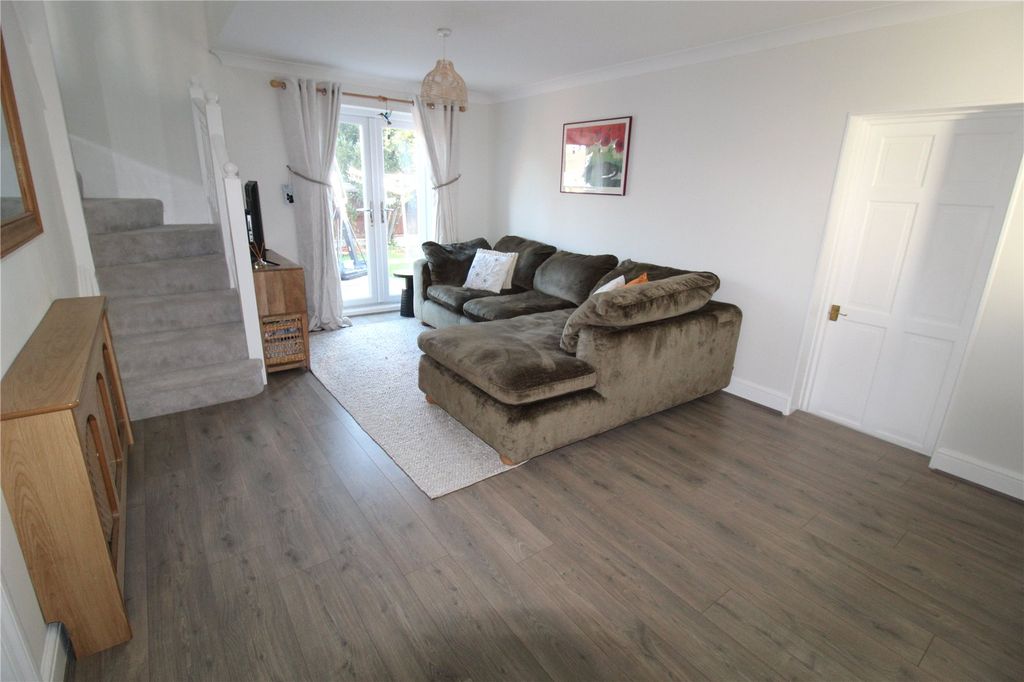 Property photo 2 of 18 Picture No. 07