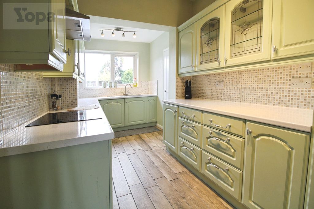 Property photo 3 of 15 Photo #3