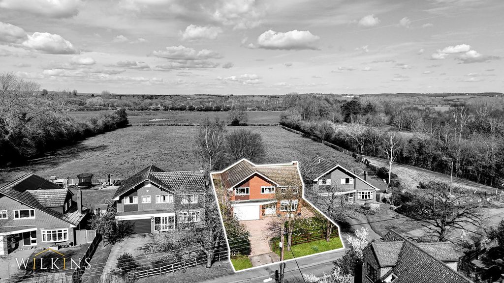Property photo 1 of 34 Photograph