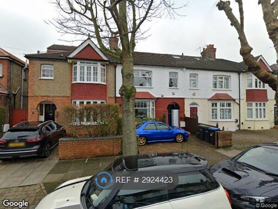 Property photo 1 of 18