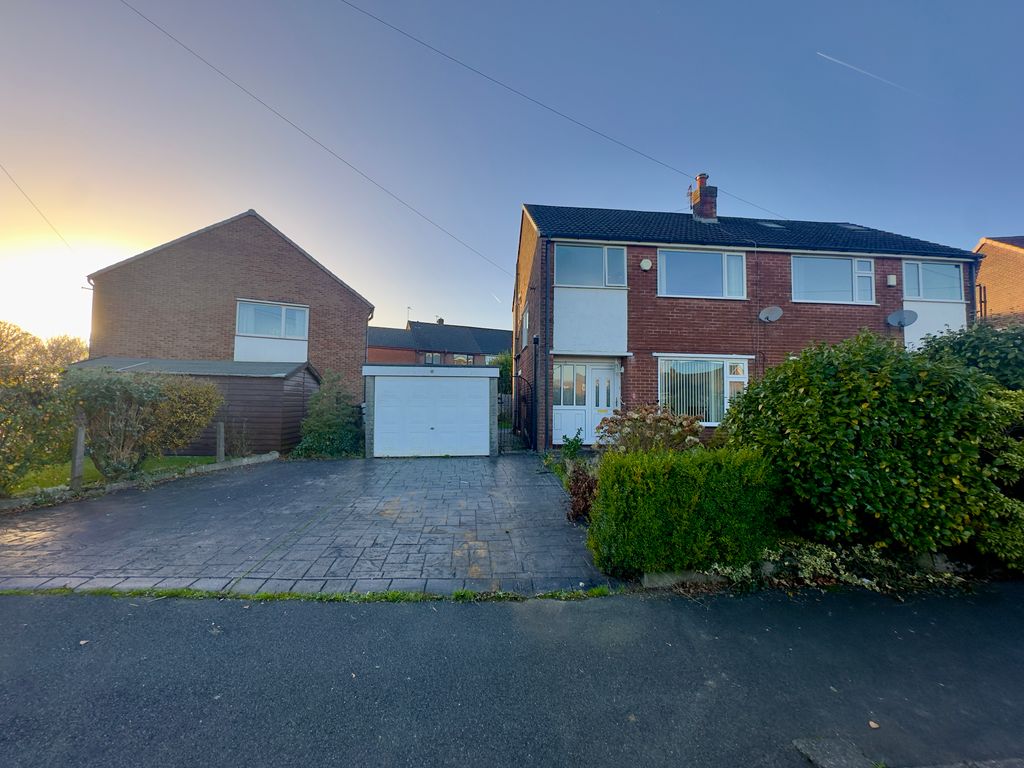 Property photo 2 of 22 External Front