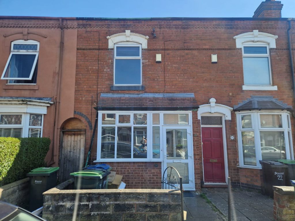 Property photo 1 of 8