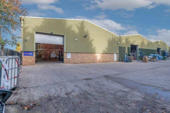 Property photo 3 of 17