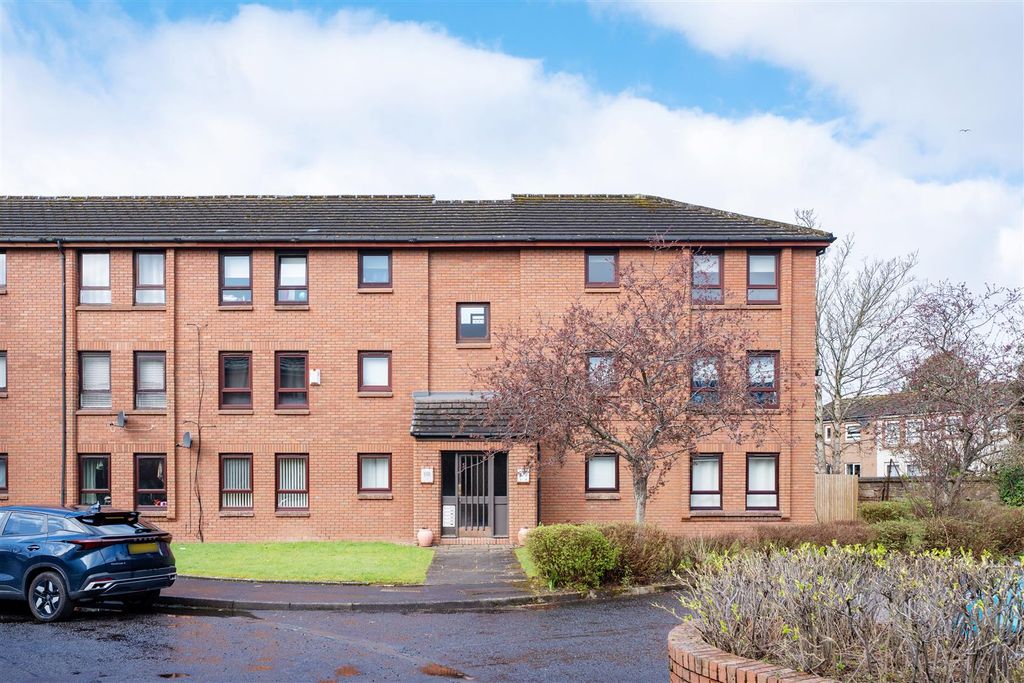 Property photo 2 of 16 12Caird-1.Jpg