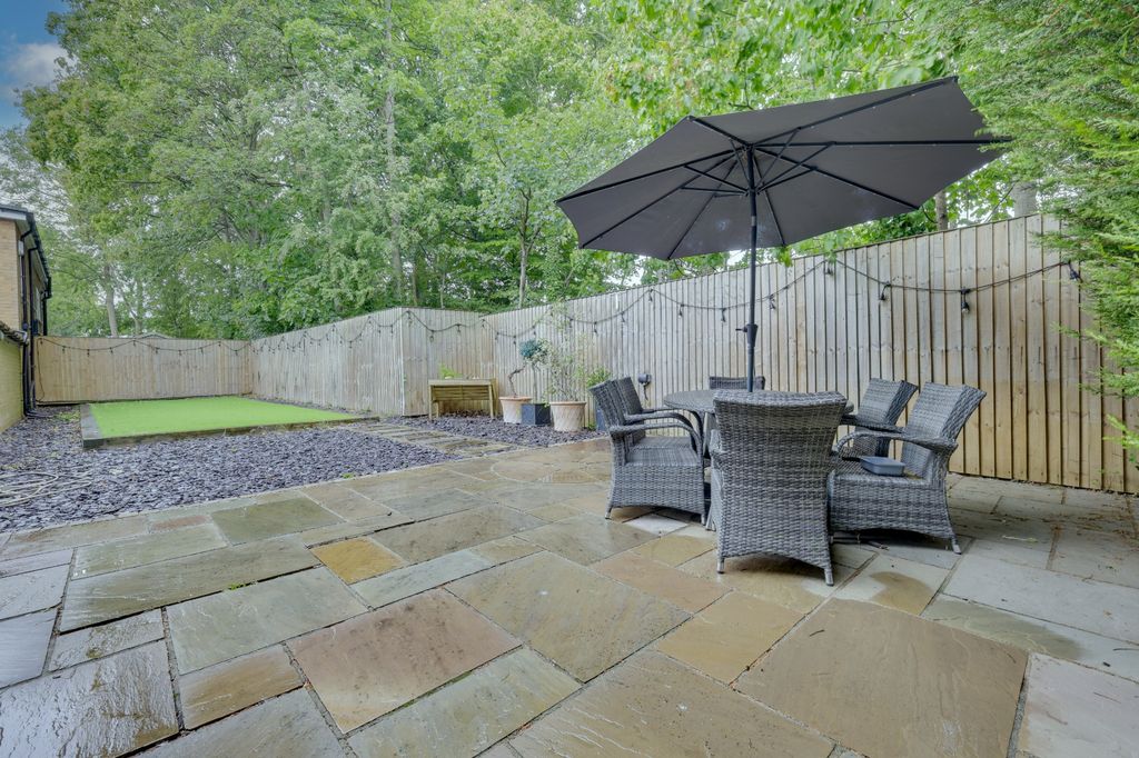 Property photo 2 of 16 Picture No. 02