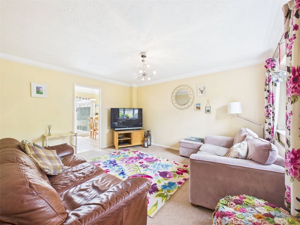 Property photo 3 of 12 Picture No. 06