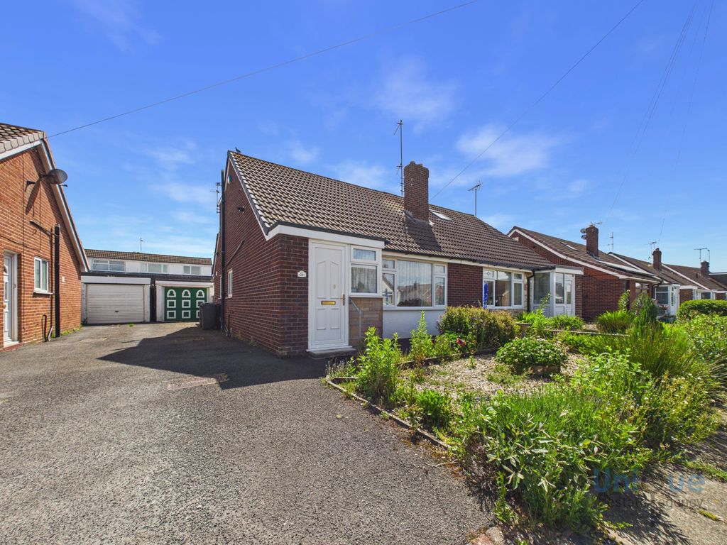 Property photo 1 of 27