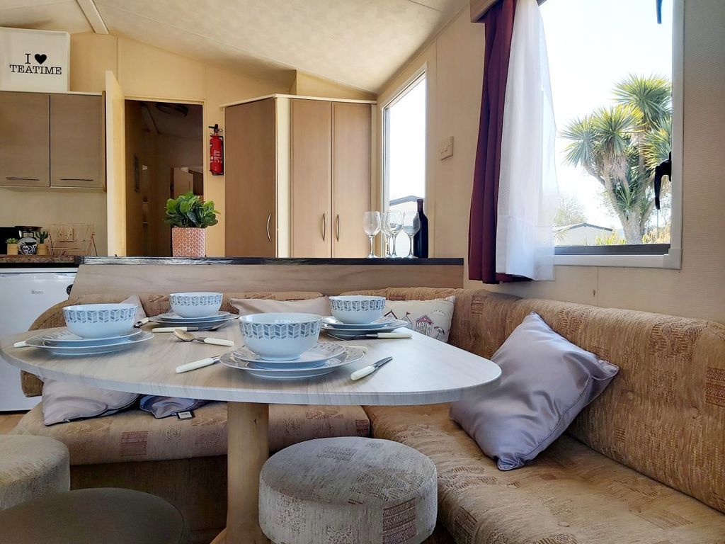 Property photo 3 of 15 Willerby Rio Gold 2011 Car0028716 128259207.Jpeg