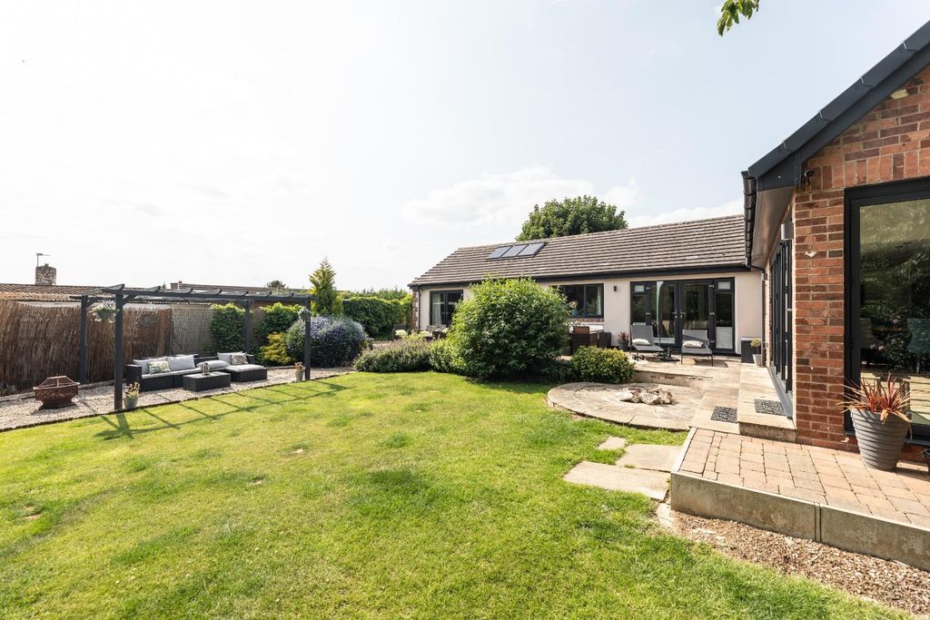 Property photo 2 of 35 5C5A7531.Jpg
