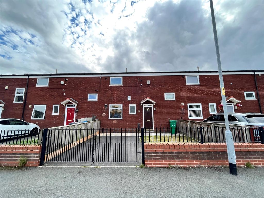 Property photo 2 of 14